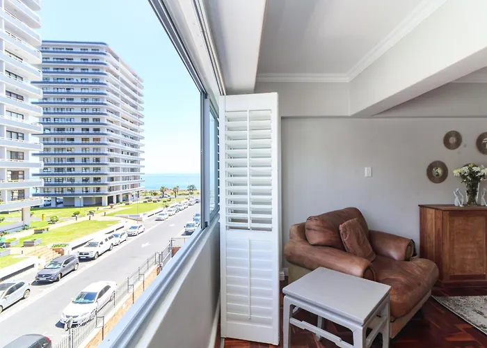Vicmor Court 22 By Ctha
