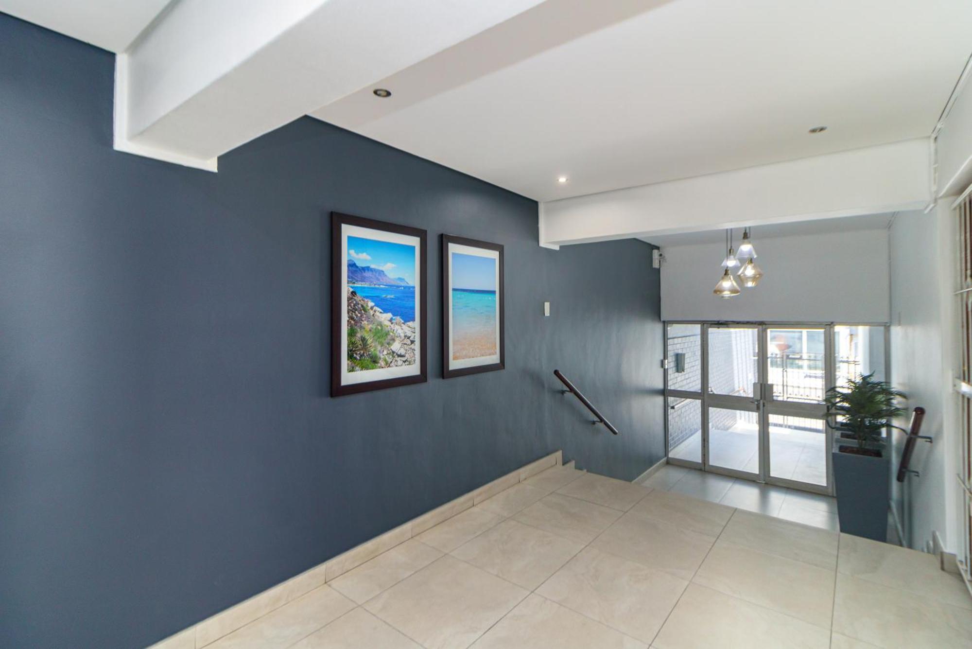 Vicmor Court 22 By Ctha Le Cap